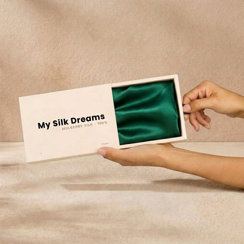 100% Pure Mulberry Silk Pillowcase - Deep Green